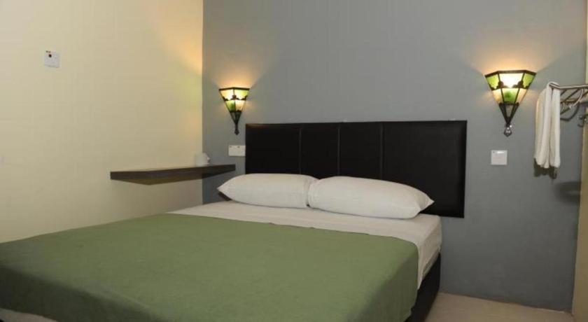 Kuok Pin Hotel Kuching Dış mekan fotoğraf