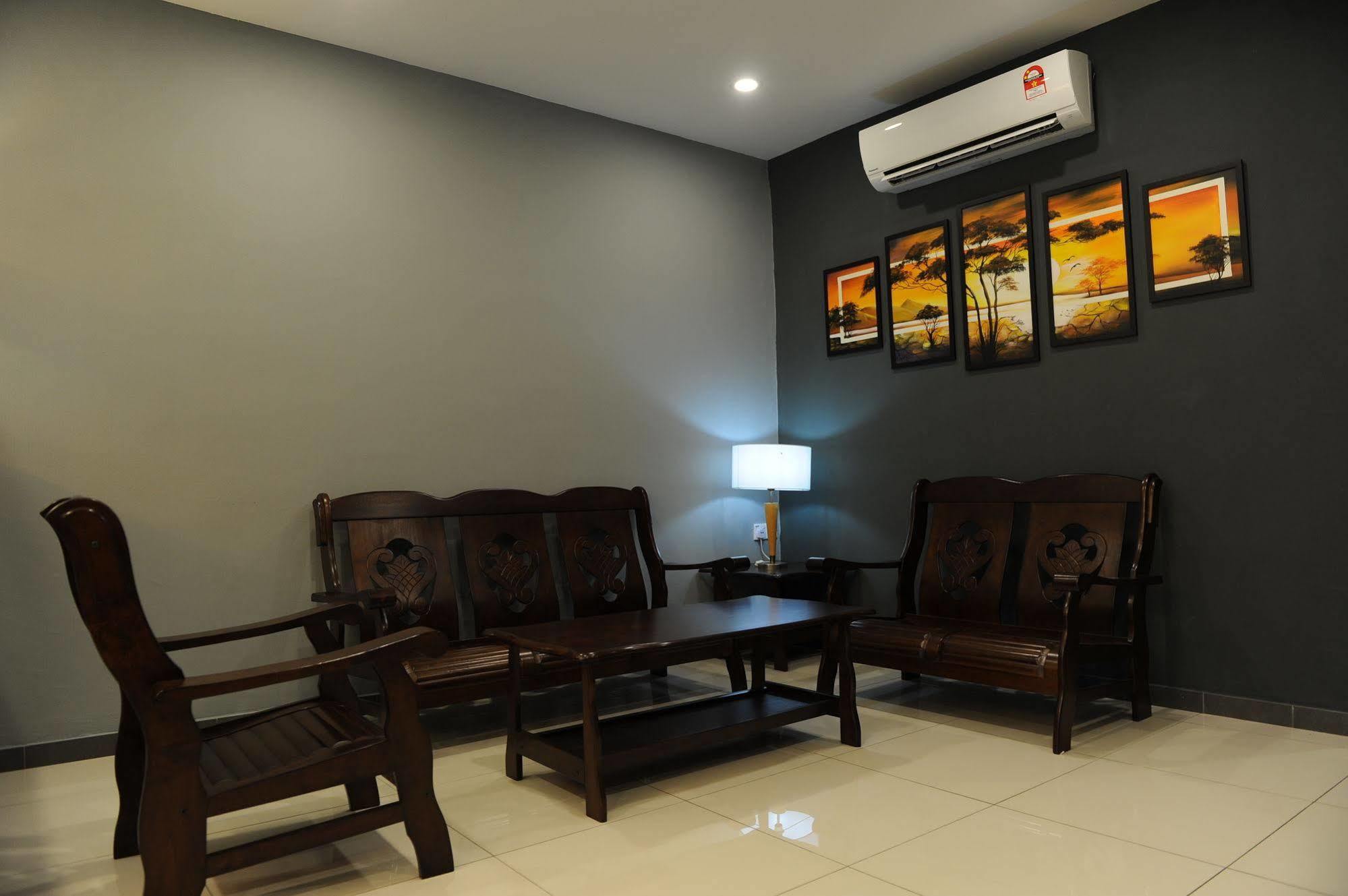 Kuok Pin Hotel Kuching Dış mekan fotoğraf